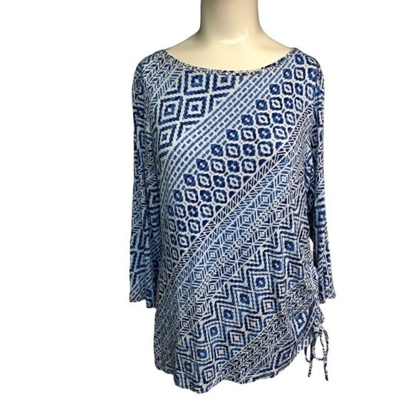 Ruby Rd. Size small blue geometric print top - Picture 1 of 8